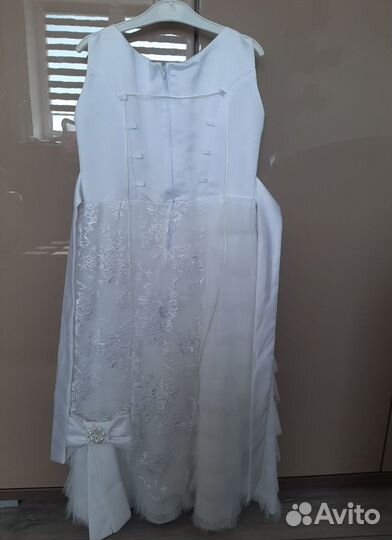 Нарядное платье