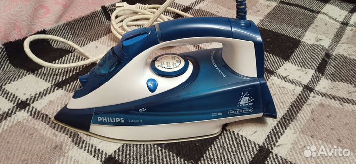 Утюг Philips GS 4410