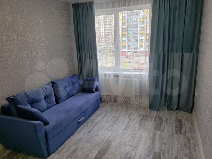 2-к. квартира, 60 м², 4/17 эт.
