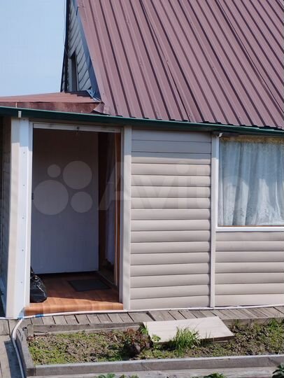 Дача 20 м² на участке 4,3 сот.