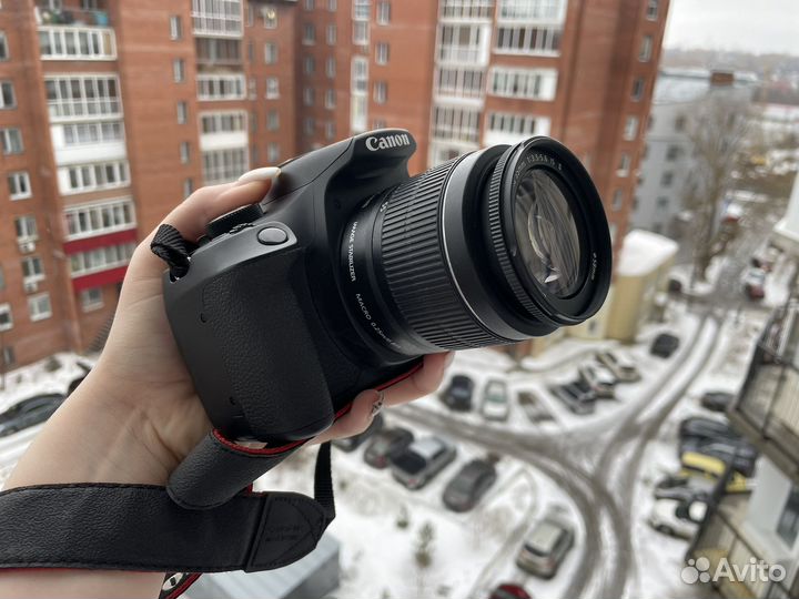 Canon EOS 1300d Kit 18-55mm, идеал