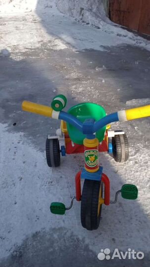 Детский трехколесный велосипед бу
