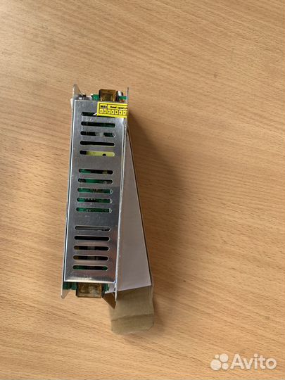 Блок питания 12v для светодиодной ленты