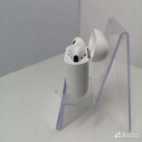 Беспроводные наушники Apple AirPods 2