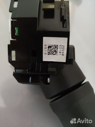 Блок подрулевых переключателей Nissan