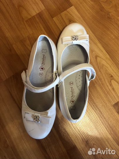 Туфли белые 34 размер