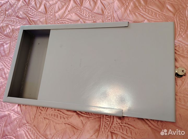 Оружейный сейф для пистолета