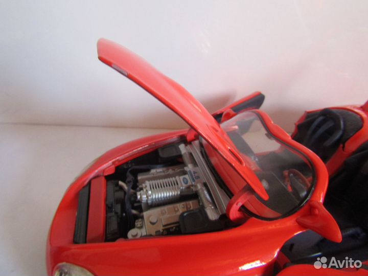 Модель 1:18 Mustang Mach 3 Maisto