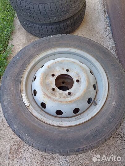 Колеса на Ниву