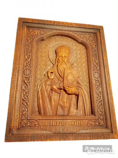 Резные иконы из дерева