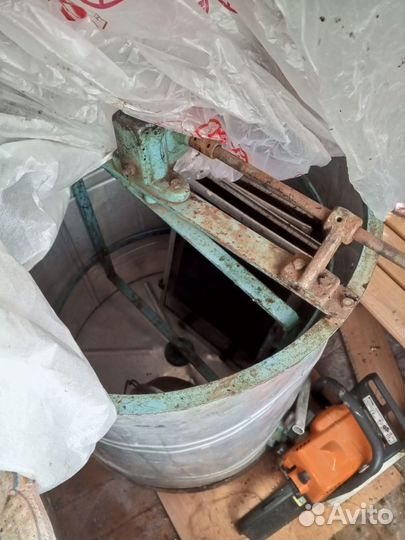 Медогонка 2х рамочная