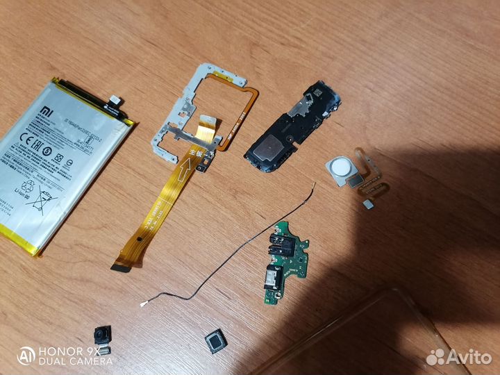 Запчасти для honor 20 Lite