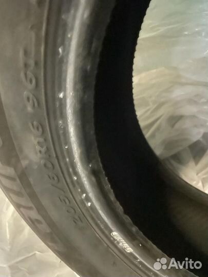 Laufenn I Fit Ice LW 71 205/60 R16