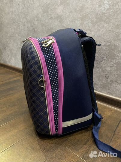 Рюкзак школьный