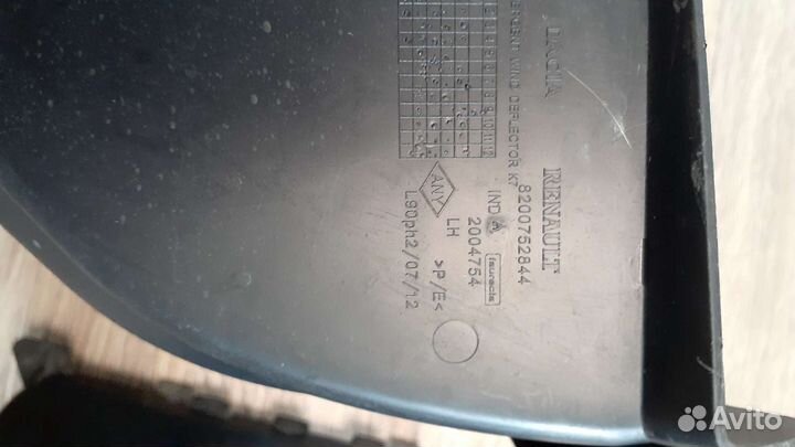 Воздуховод радиатора Renault Logan