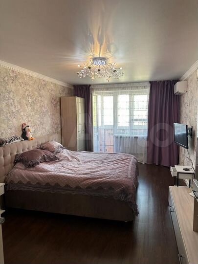 2-к. квартира, 54 м², 3/3 эт.