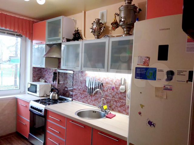 3-к. квартира, 64 м², 1/9 эт.