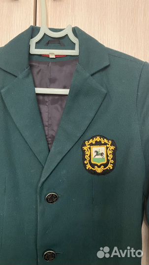Зеленый пиджак на мальчика рост 140