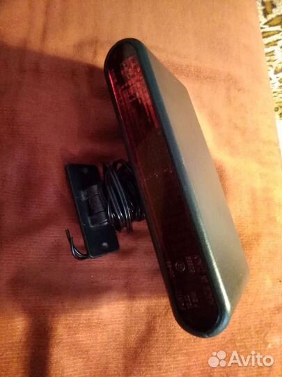 Стоп сигнал для автомобиля