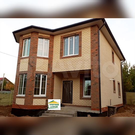 Коттедж 152 м² на участке 4 сот.