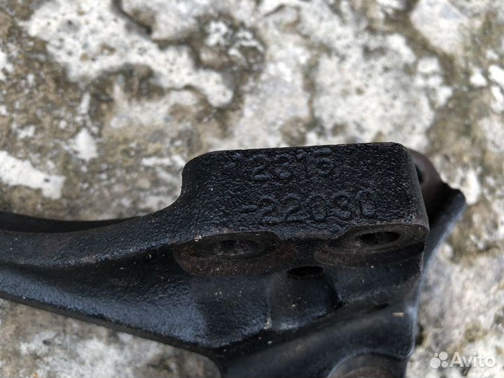 Крепление двигателя для Toyota Celica ZZT230/231