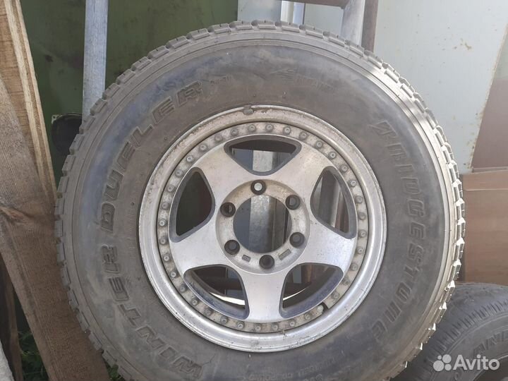 Продам литые диски на авто размер R15