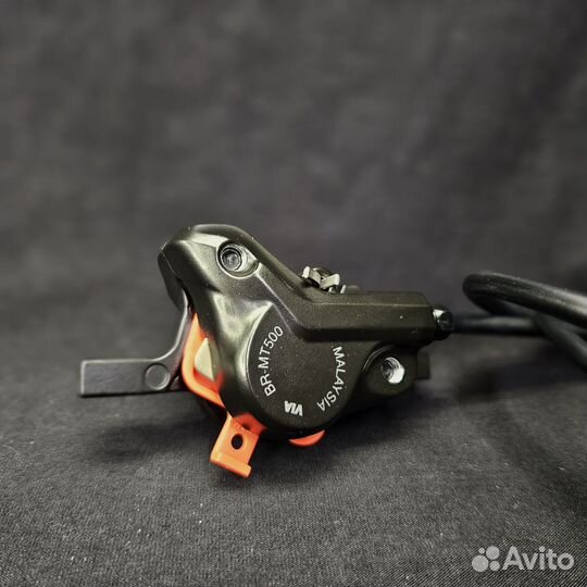 Тормоз задний Shimano Deore BL-MT501 (R) / BR-MT50