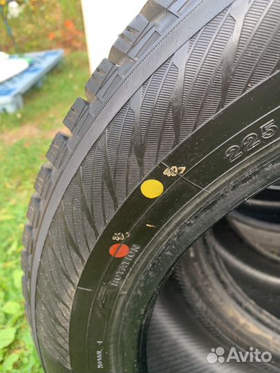 Yokohama Ice Guard IG65 225/55 R18 102T