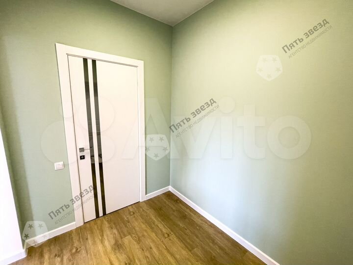 Дом 190 м² на участке 6 сот.