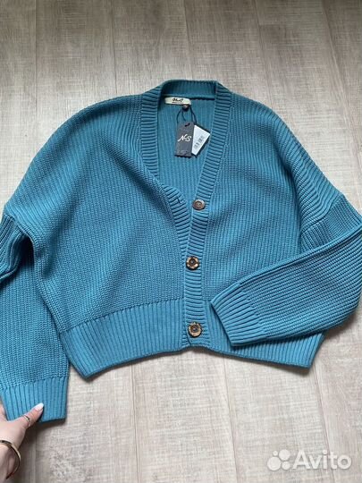 Кардиган укороченный вязаный новый