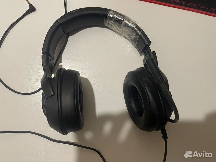Наушники Razer kraken x lite немного раненные