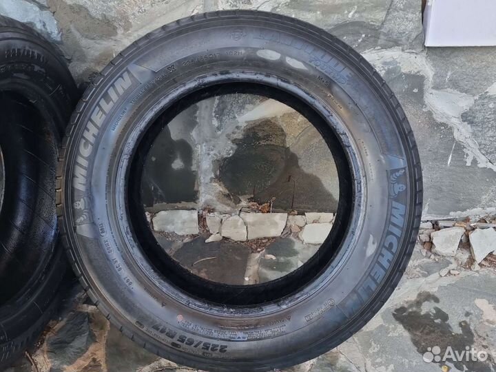 Michelin Latitude Tour HP 225/65 R17