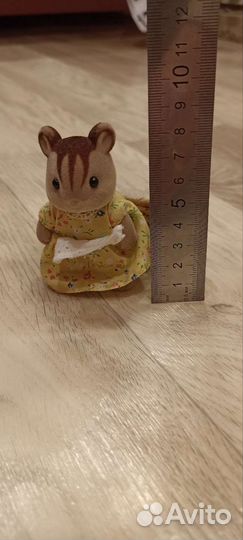 Sylvanian families семья белочек