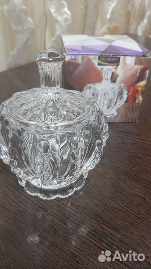 Вазочка с крышкой. Сахарница. Икорница