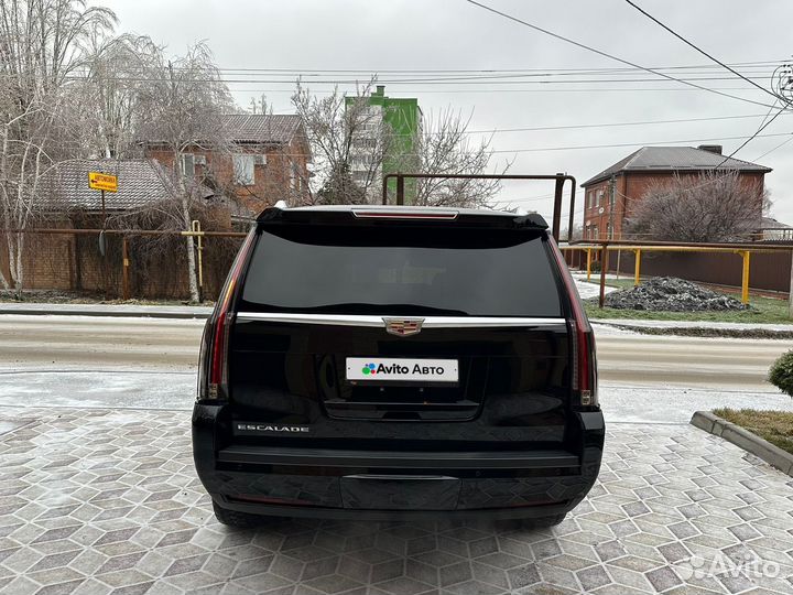 Cadillac Escalade 6.2 AT, 2015, 124 000 км