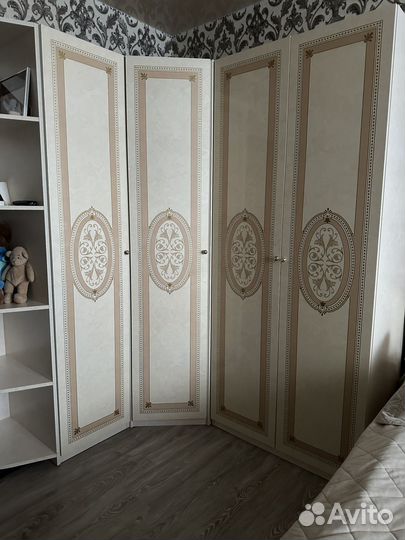 Мебель для спальни бу