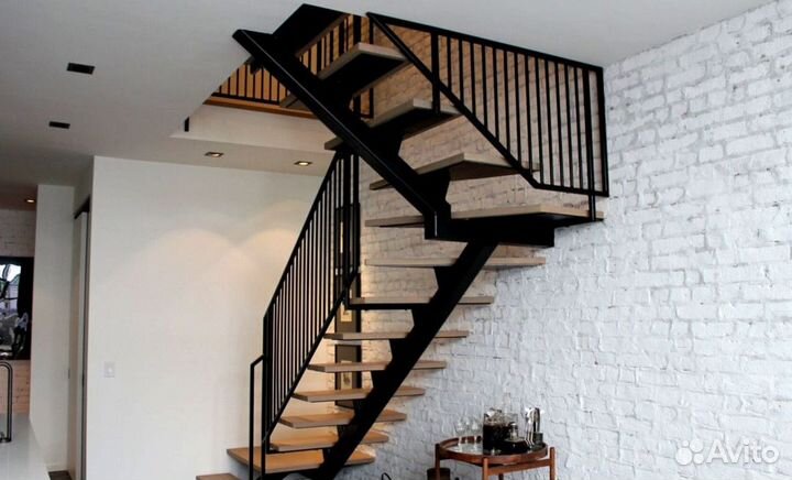 Лестница для дачи