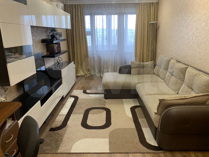 3-к. квартира, 73 м², 8/9 эт.