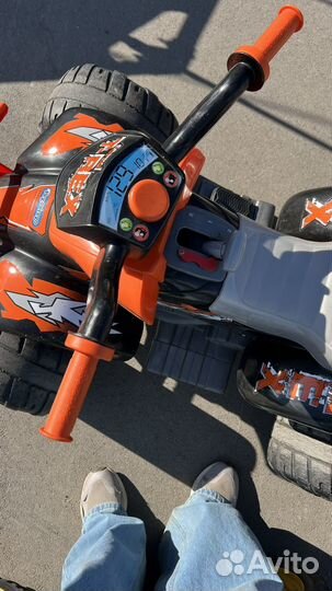 Квадроцикл Peg Perego