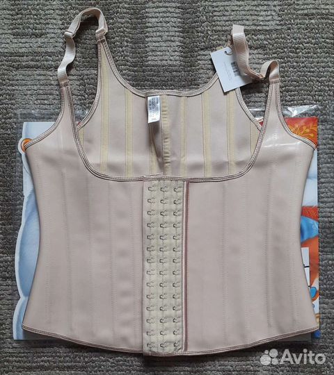 Корсет латексный новый