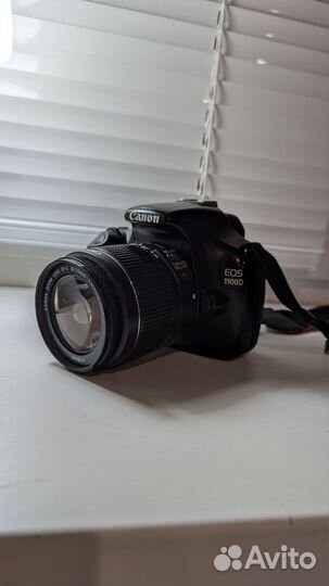 Canon eos 1100d