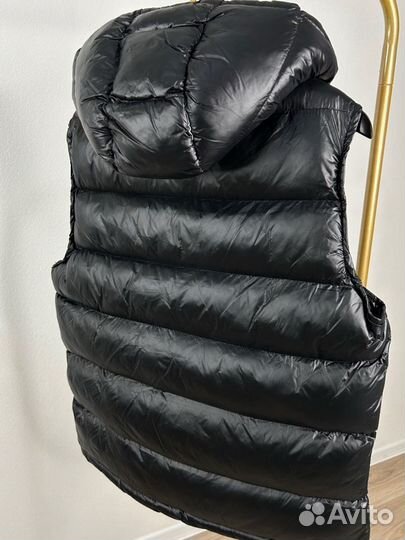 Жилетка Moncler