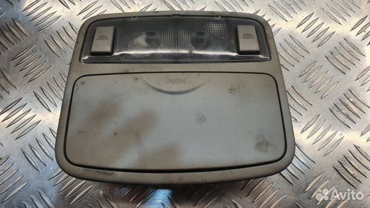 Плафон подсветки салона Kia Spectra седан S6D 2008