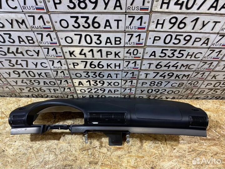 Торпедо Audi A4 B5 ADR 1998