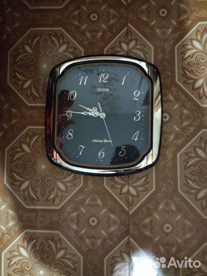 Часы настенные