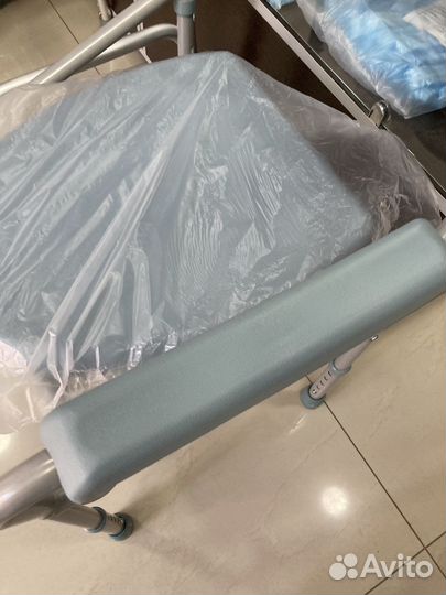 Санитарное кресло туалет