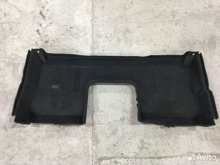 Обшивка багажника Mercedes W210 (3903)