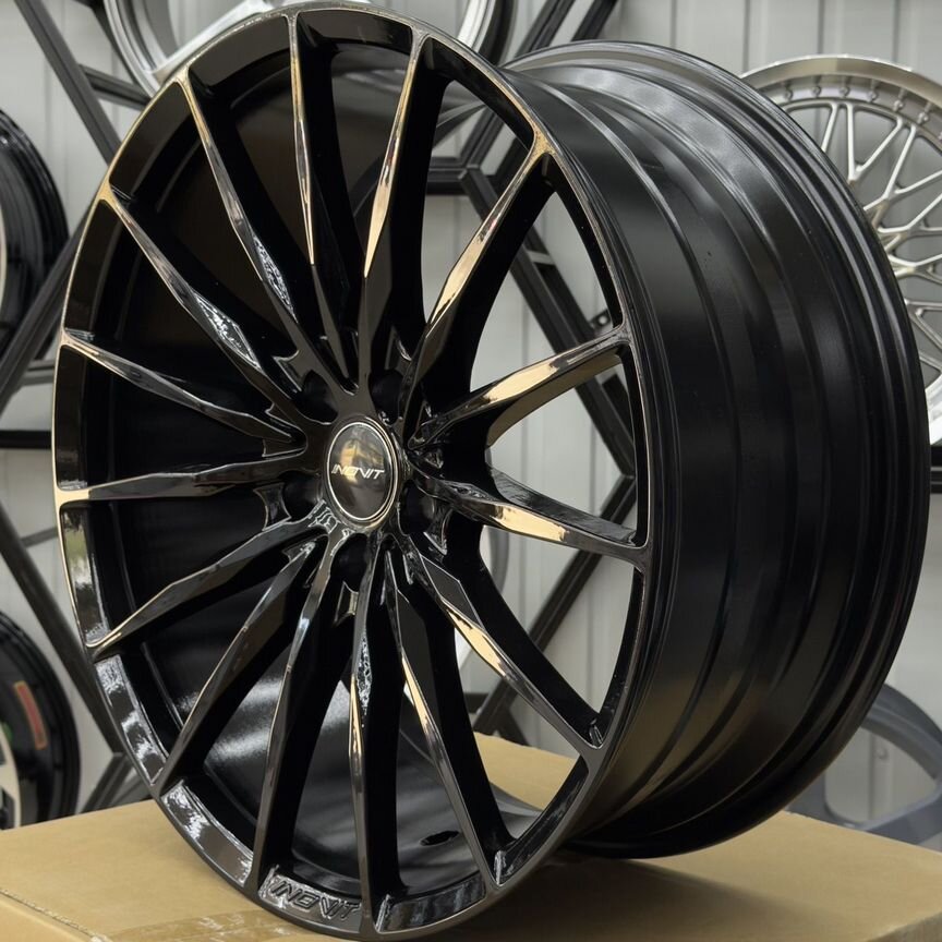 Литые диски Powcan 8.5×R20 5×114.3