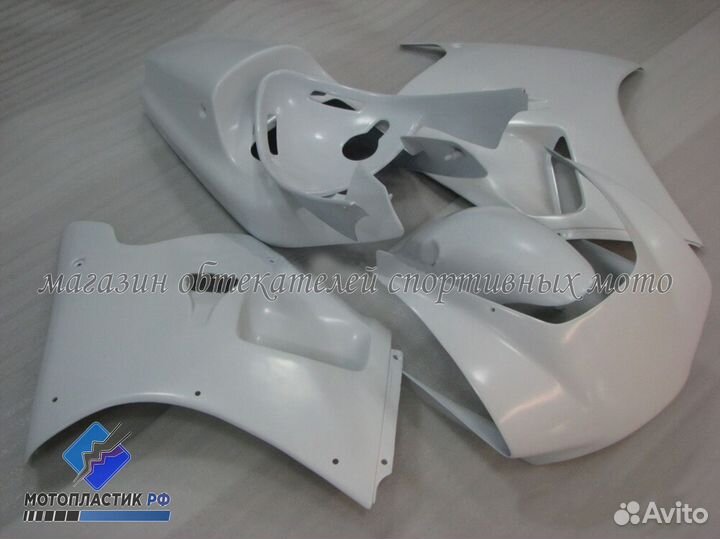 Suzuki RGV250 VJ22 1991-1996 мотопластик