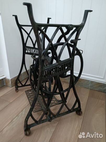 Станина от швейной машинки Durkopp